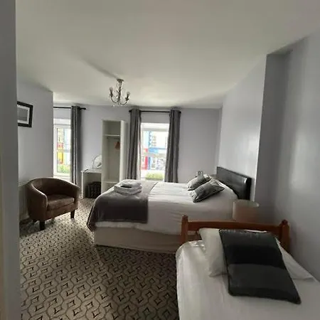 The Cosy 3*